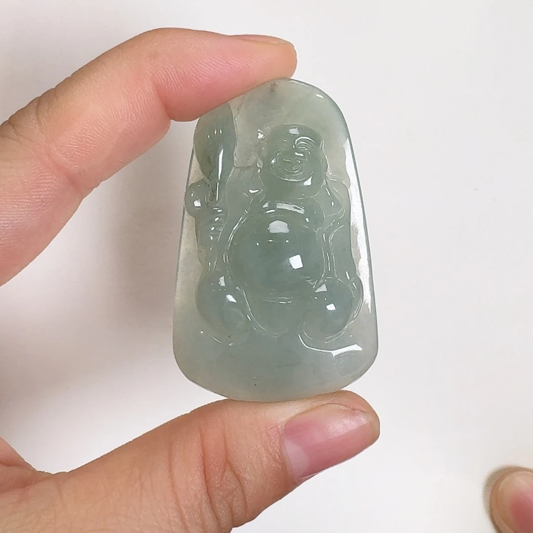 翡翠颈饰未镶嵌佛公牌