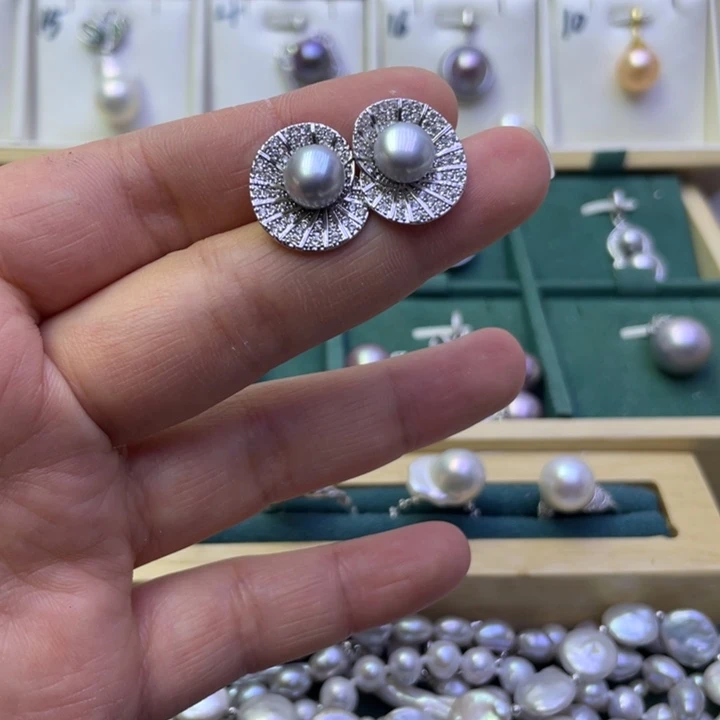 淡水珍珠耳饰合金