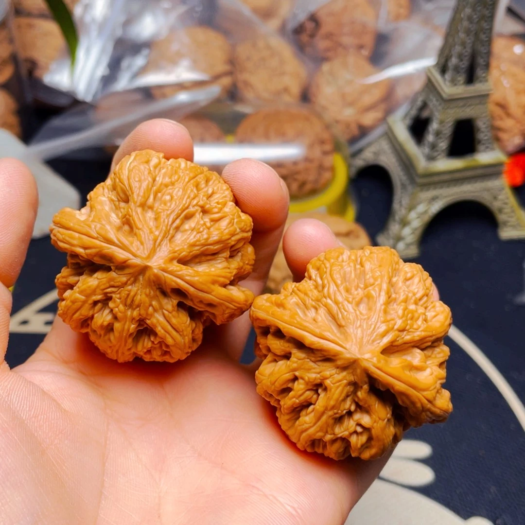 文玩核桃吊坠平谷粗筋