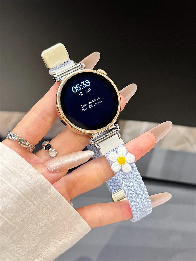 适用华为GT4/5华为手环10苹果iwatchs10小米8编织小雏菊磁吸表带