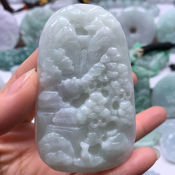 翡翠未镶嵌颈饰山水福利卡厚10+