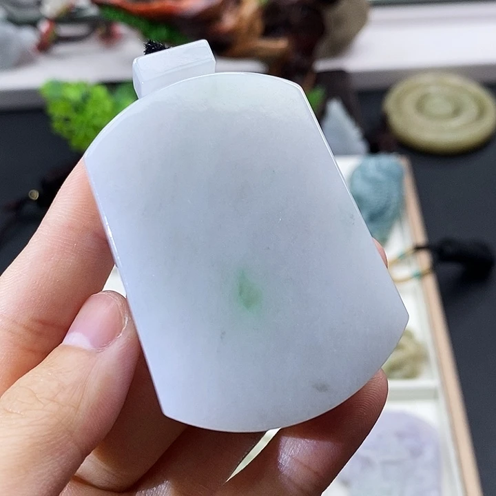 颈饰未镶嵌翡翠山*生缅甸翡翠a货