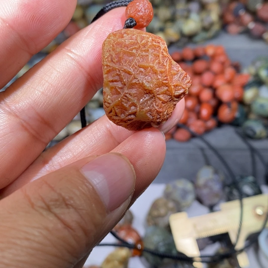 未镶嵌玛瑙/玉髓珠宝奇石