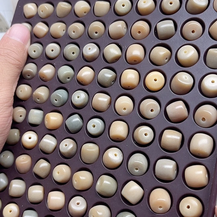 白玉菩提吊坠瑕疵10-9海盐直切50颗卡灯牌宠60颗