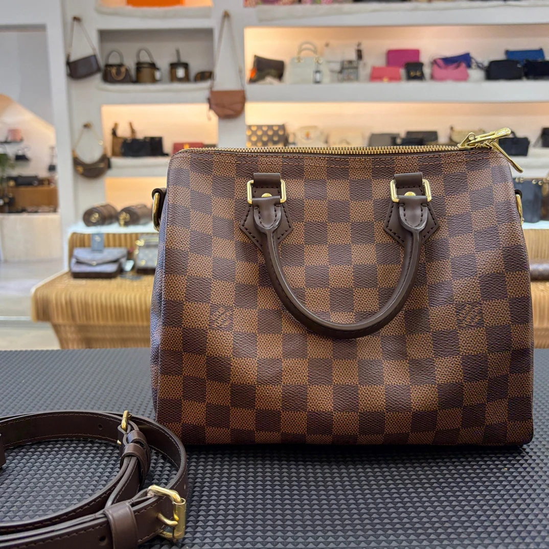 99新 LouisVuitton/路易威登 99新speedy 25斜挎包