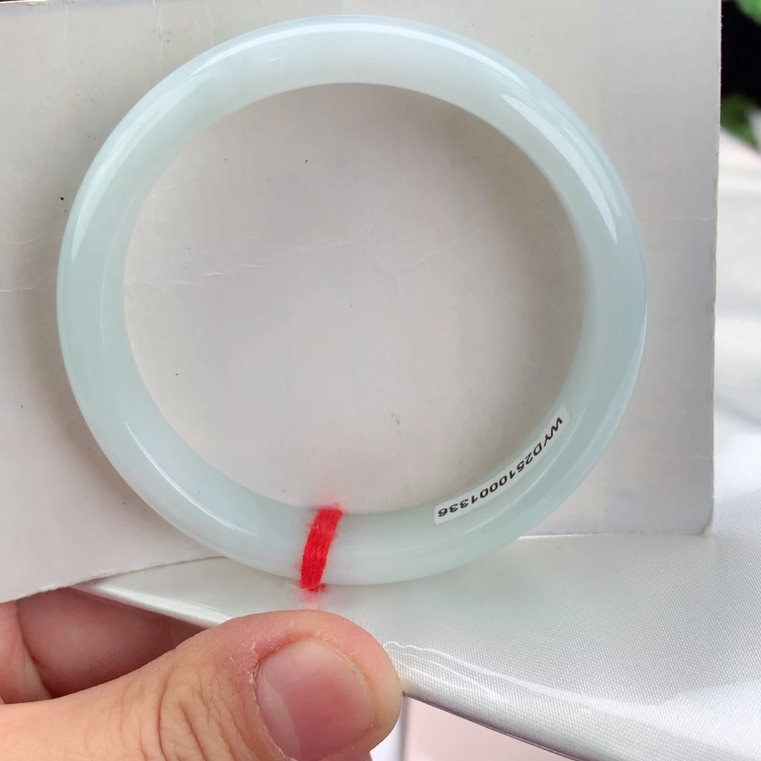 翡翠未镶嵌手镯纯天然缅甸