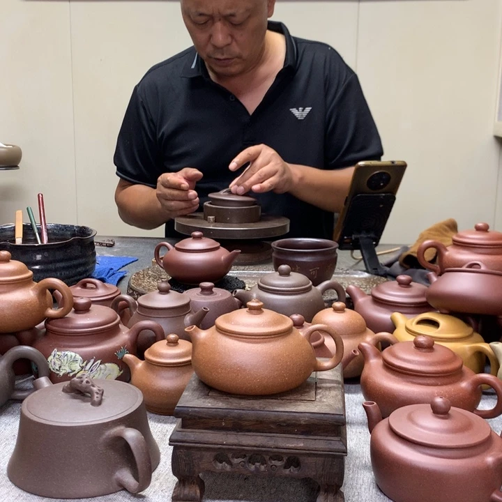 茶壶紫泥黄降坡寒江130 C半手工制作