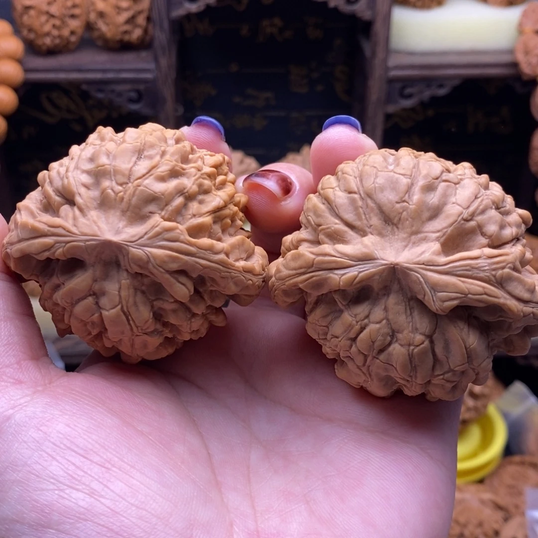 文玩核桃把件56龙鼎