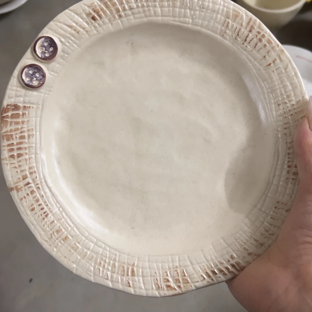 搪瓷微瑕纽扣盘一个