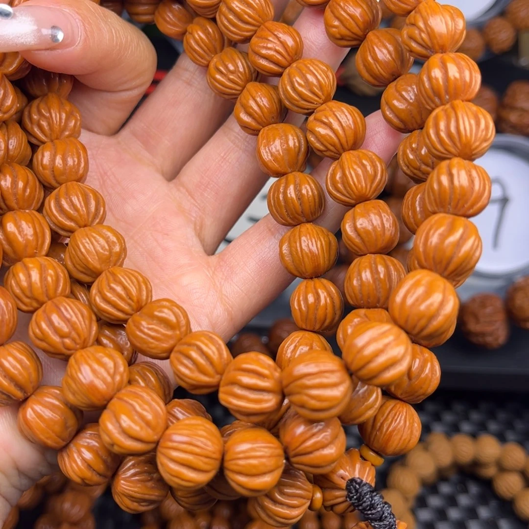 吊坠桃核佛手脖挂