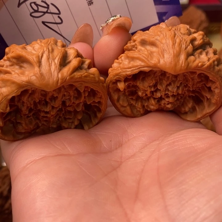 桃核把件蛇王聚宝盆