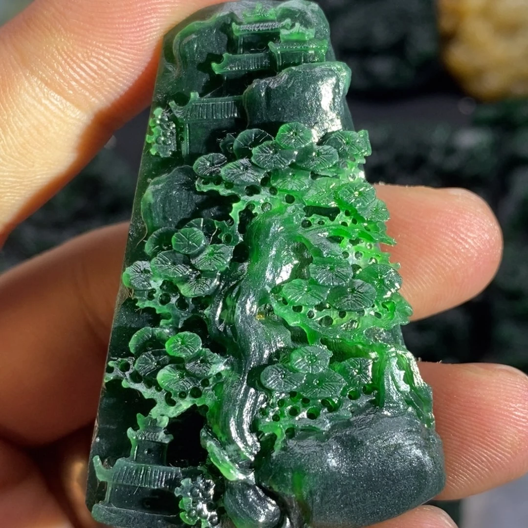 定制翡翠未镶嵌天然翡翠A货山水