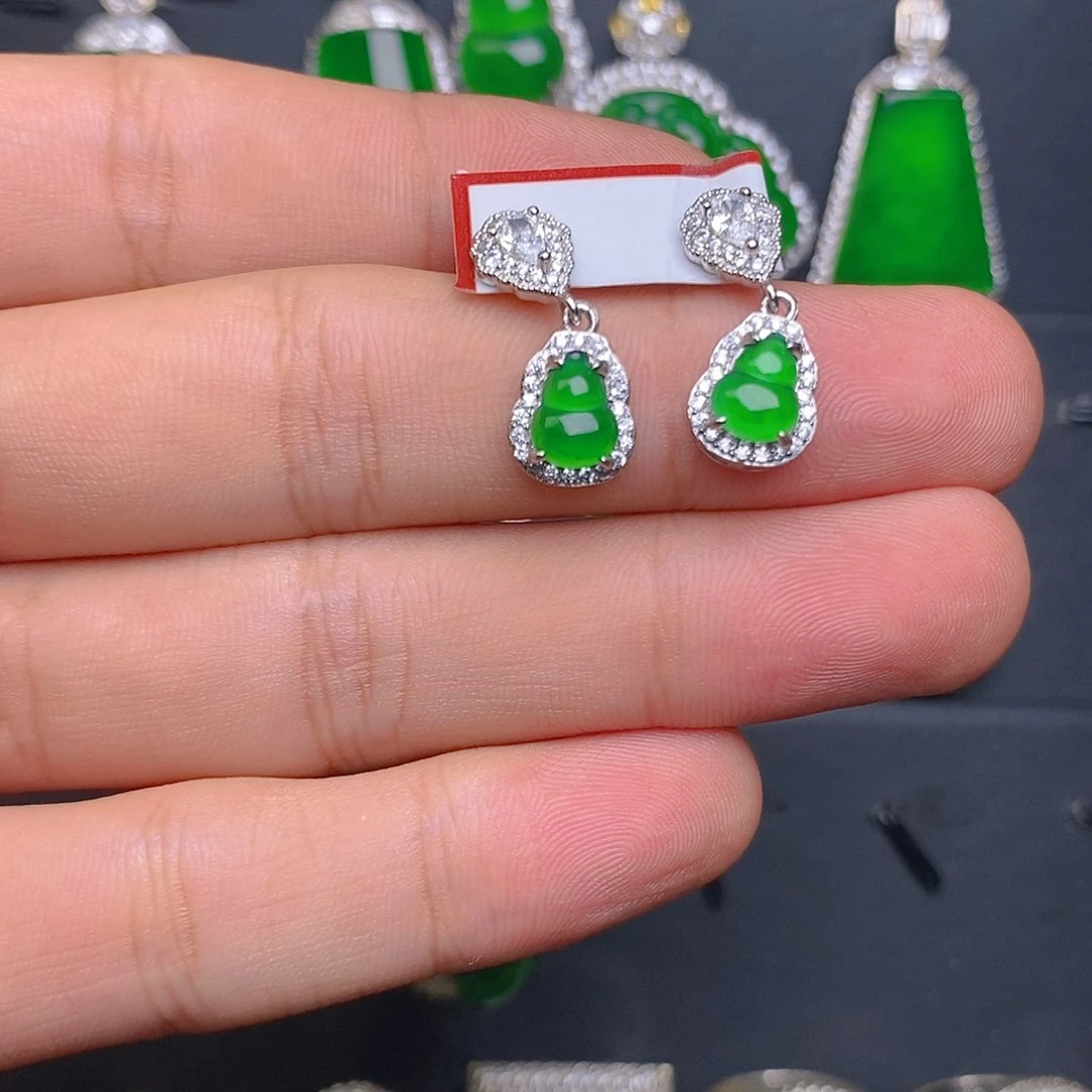 翡翠未镶嵌耳钉耳钉