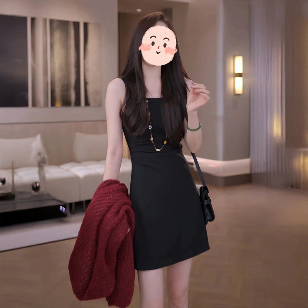 秋季宽松显瘦法式弹力U领连衣裙女2025休闲宽肩带拉链黑色短裙