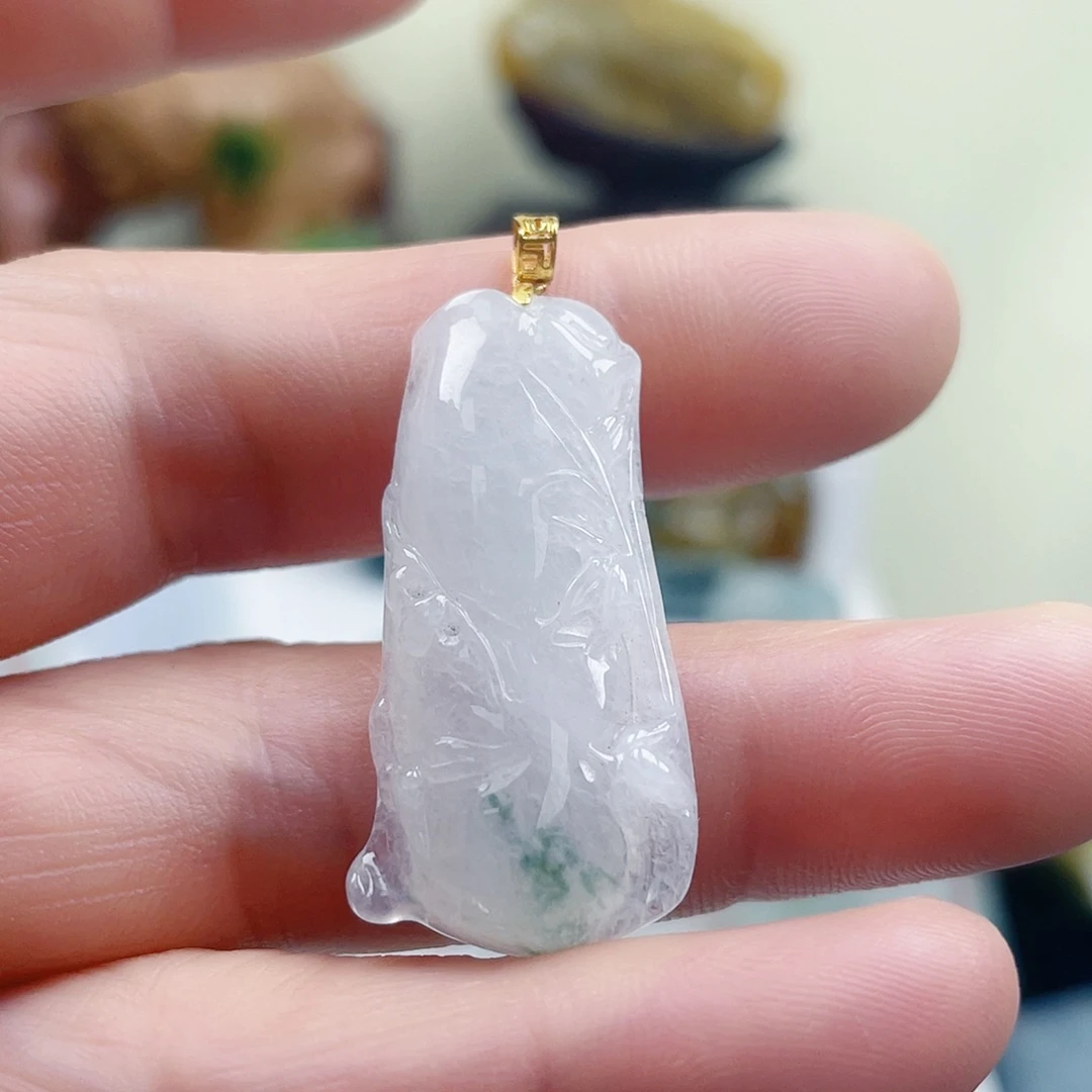 翡翠未镶嵌颈饰2222