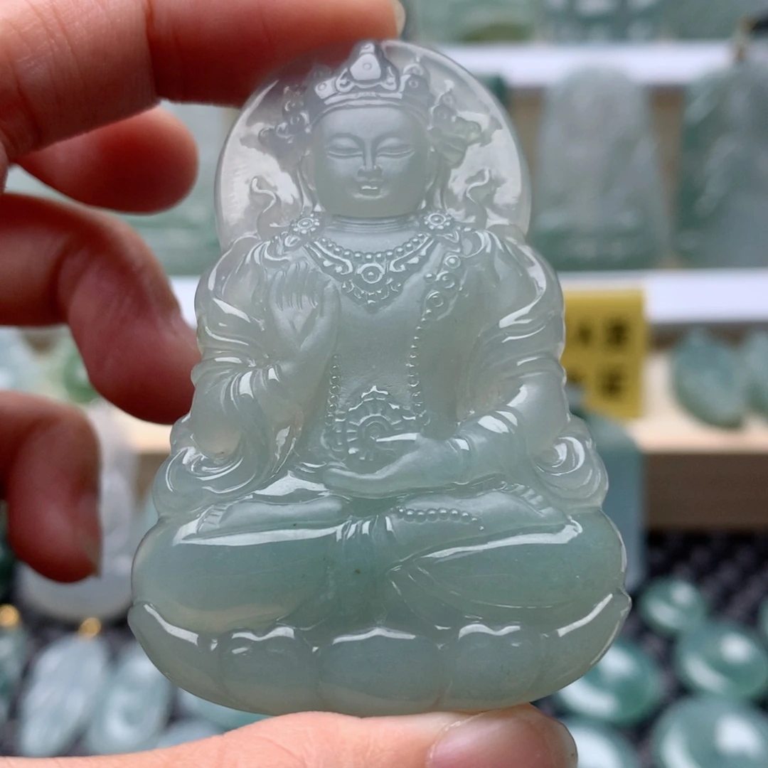 翡翠未镶嵌颈饰心*扬观音