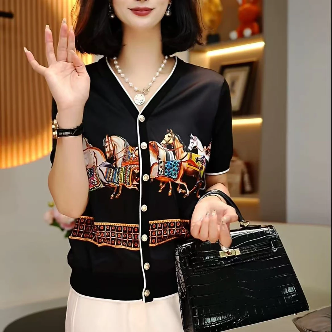 2025马到成功夏季新品桑蚕丝印花休闲V领女士打底短袖上衣-185-1