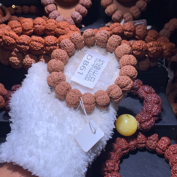 你***吹吊坠金刚菩提22尺熊猫定制款