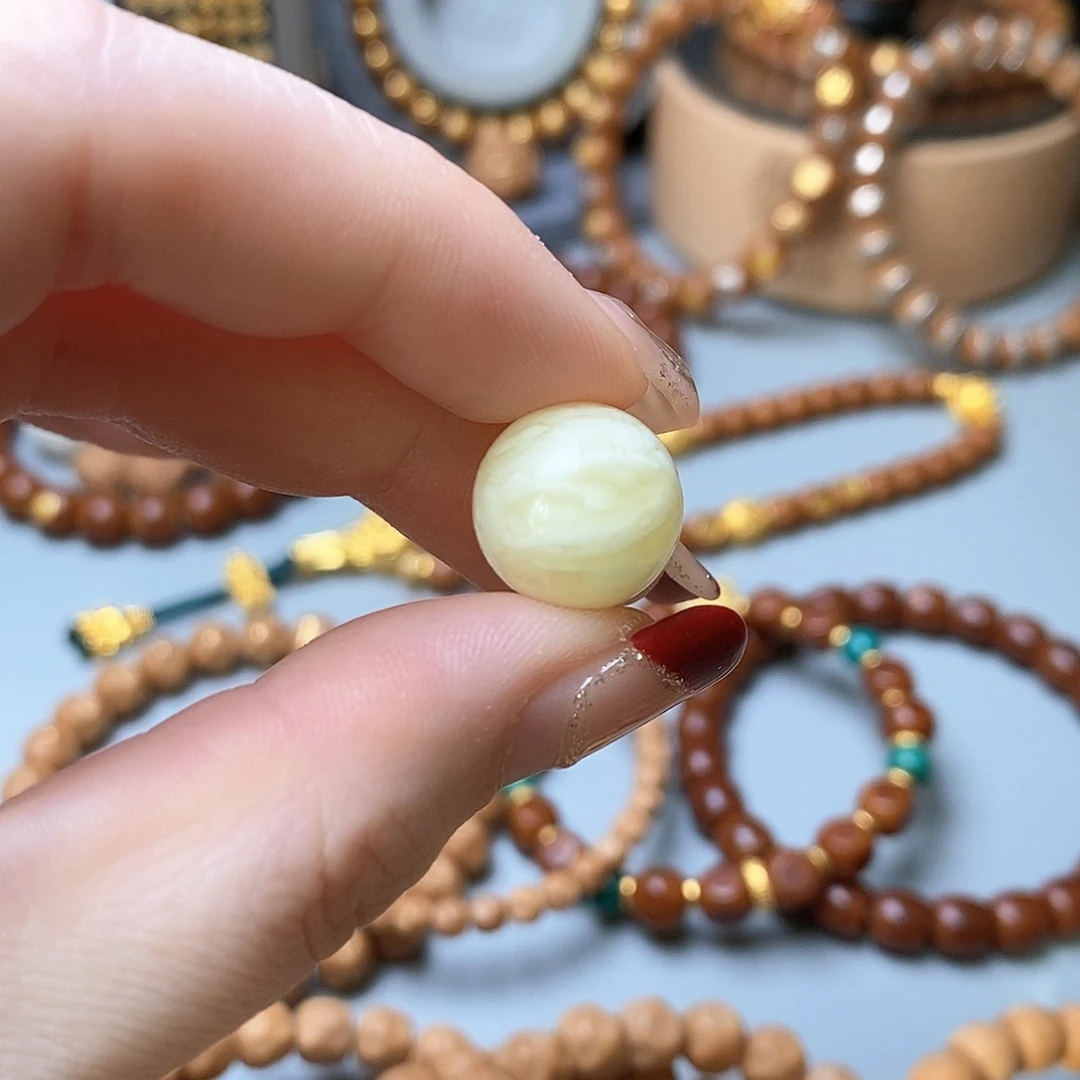 猴头核桃吊坠叮****鸡配饰