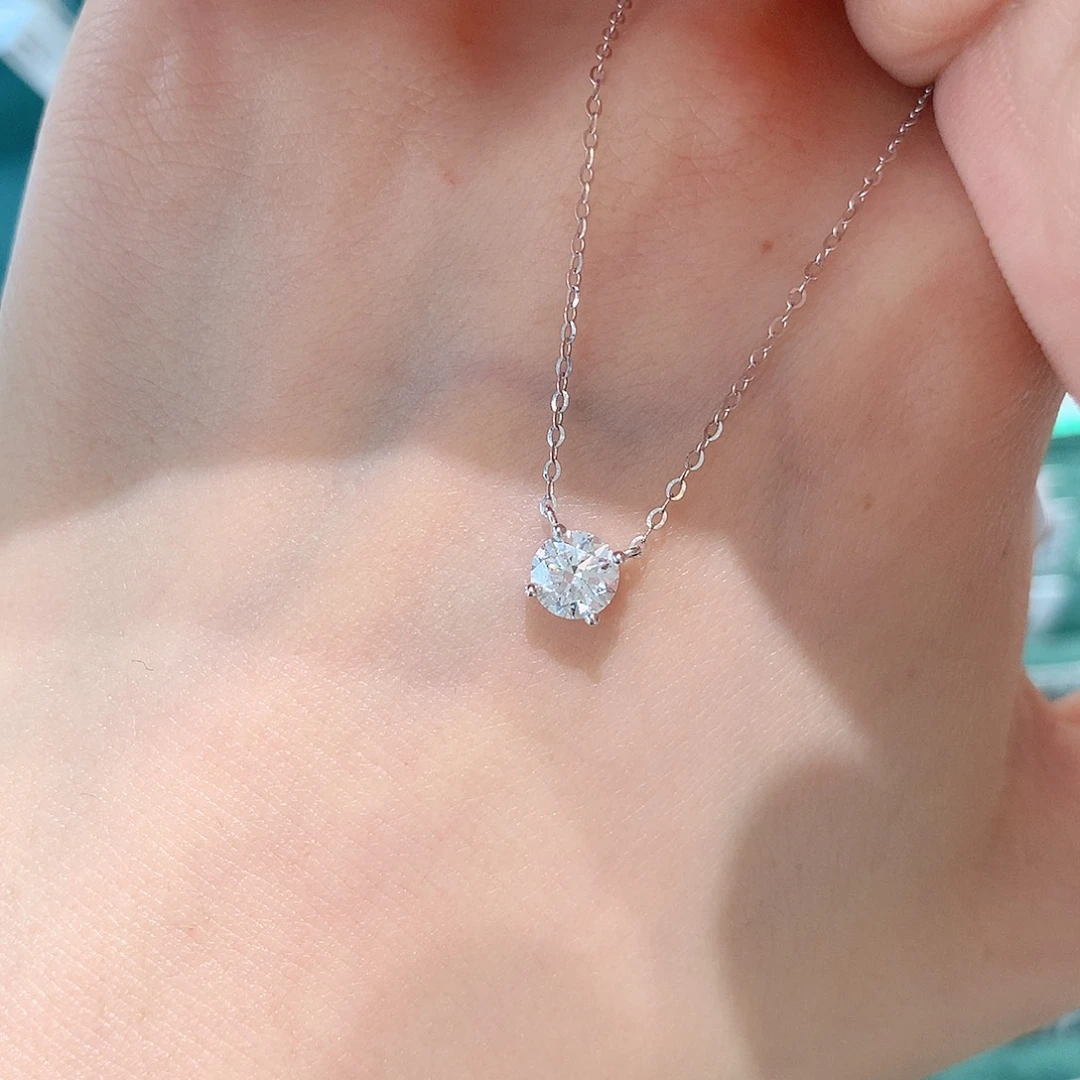 实验室培育钻石颈饰18K金镶嵌60分4爪项链