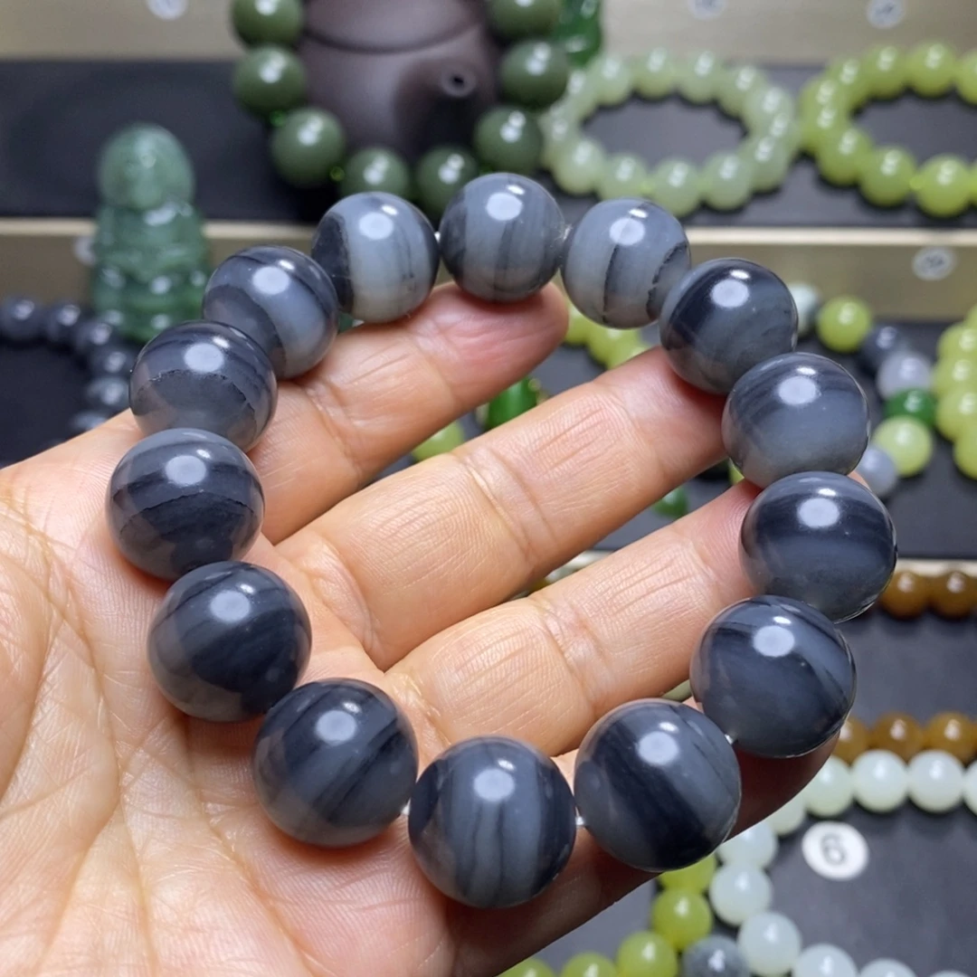 和田玉未镶嵌手串