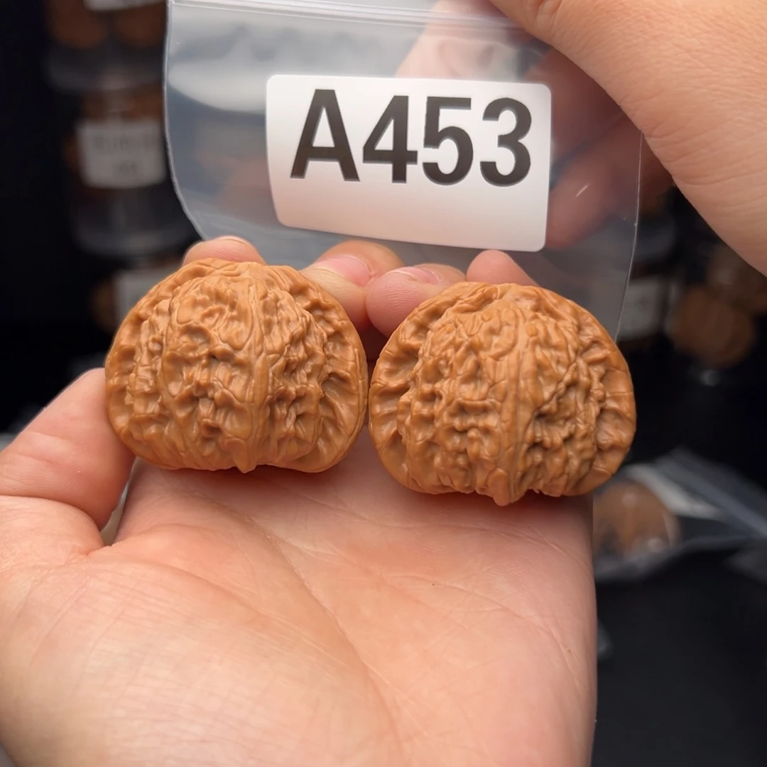 文玩核桃吊坠白狮子43+全品