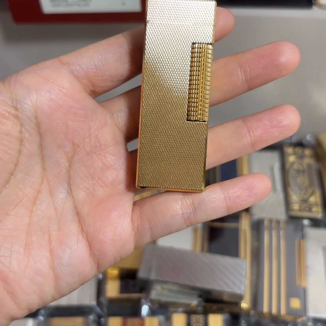 到***寻都登卡中古打火机