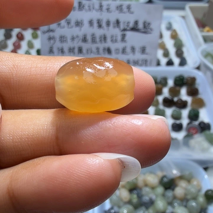 和田玉未镶嵌珠宝奇石