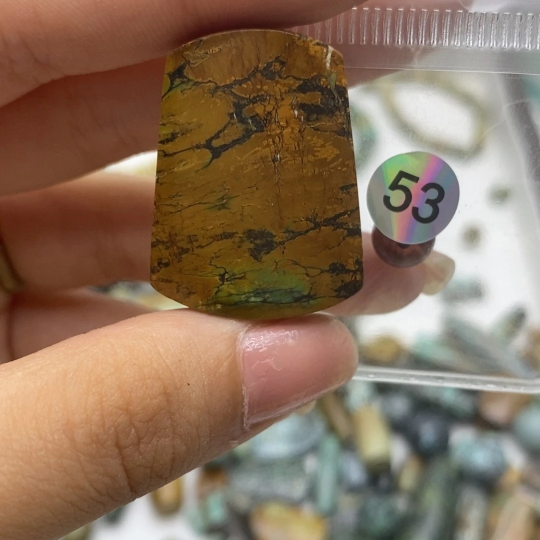 未镶嵌南红玛瑙珠宝半成品