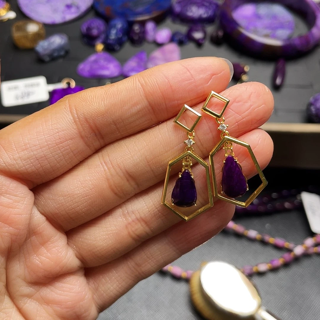 苏纪石（舒俱来）耳钉银S925镶嵌