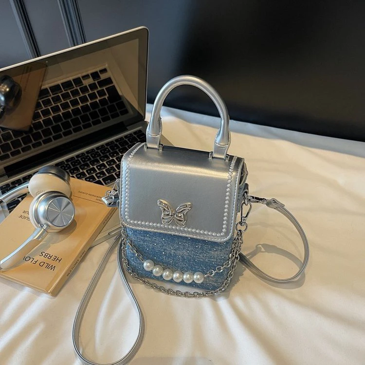 （雪儿专属定制福利）四季可背牛仔皮料精致手机包1893赠送珍珠挂件