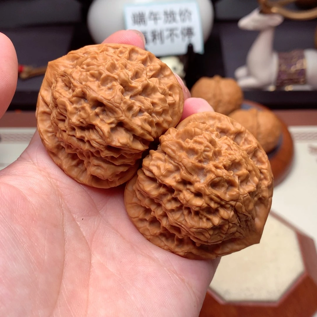 文玩核桃把件官帽神配肉麒麟  1号