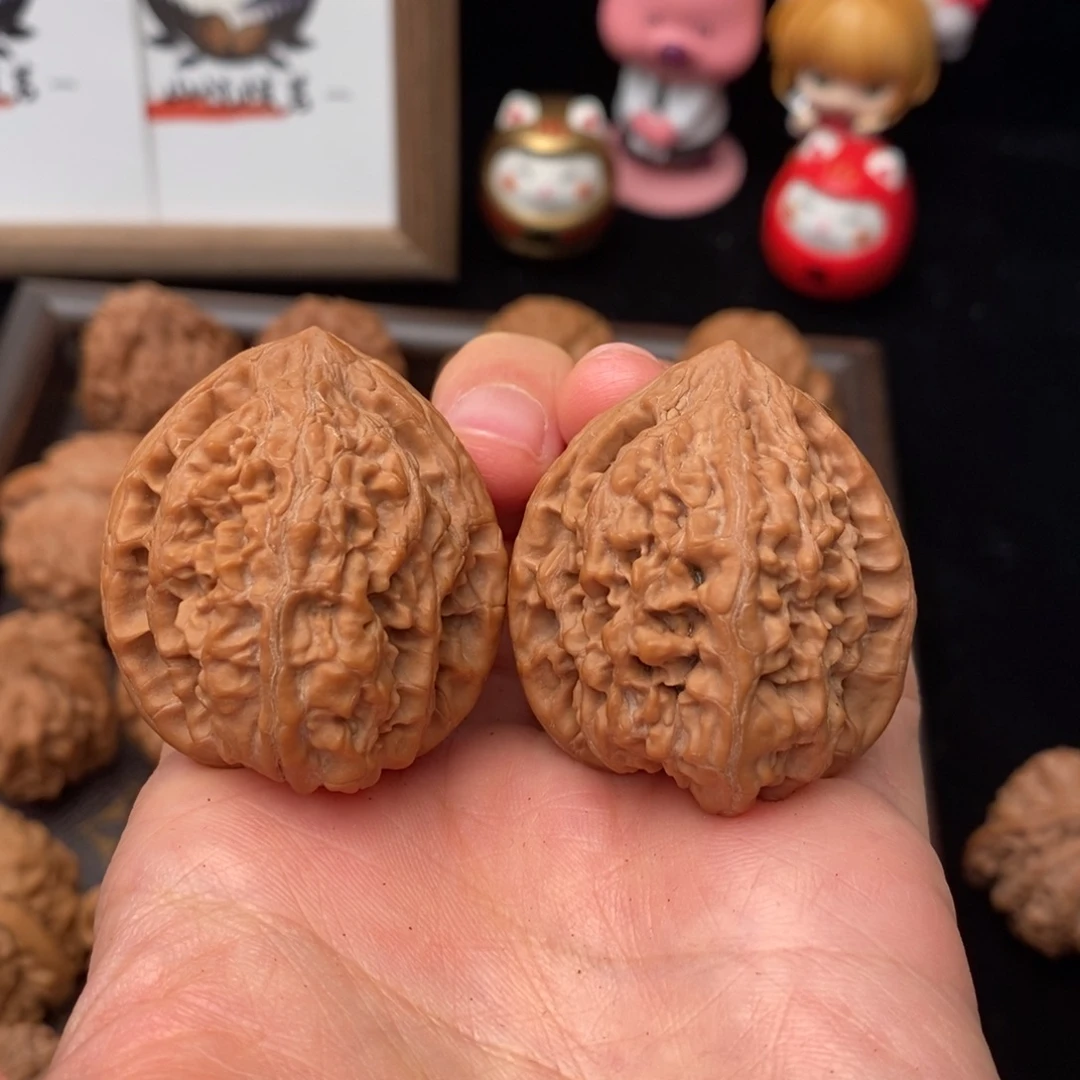 文玩核桃吊坠牡丹纹37