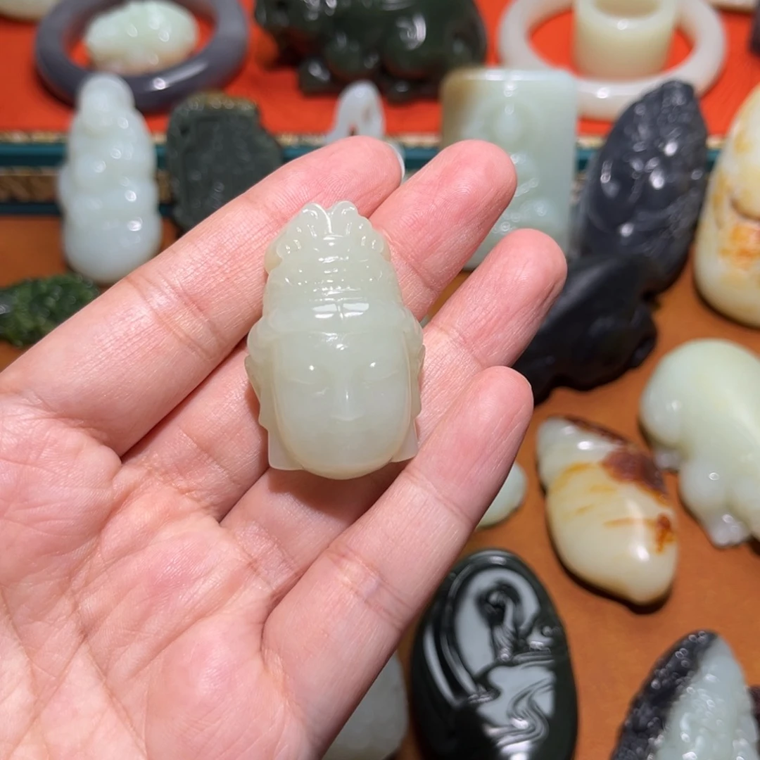 未镶嵌和田玉挂件