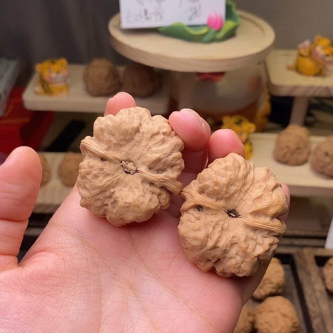 文玩核桃吊坠j****韩蛤蟆头40