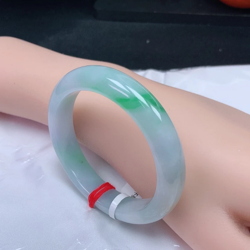 【闪购商品】翡翠手镯未镶嵌，
