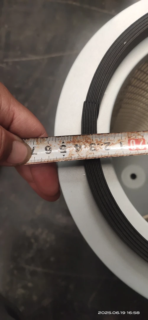 工程车2638防尘布空气滤芯