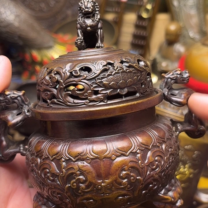 精美铜器批发档口