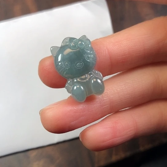 翡翠未镶嵌颈饰缅甸A货，每天下午1点半开播
