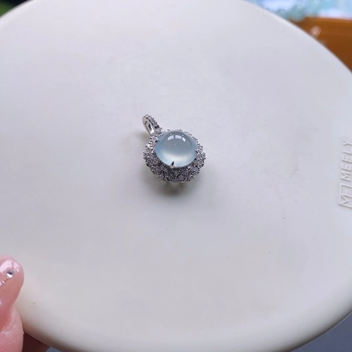 翡翠吊坠(不含链)18K金镶嵌翡翠高冰吊坠