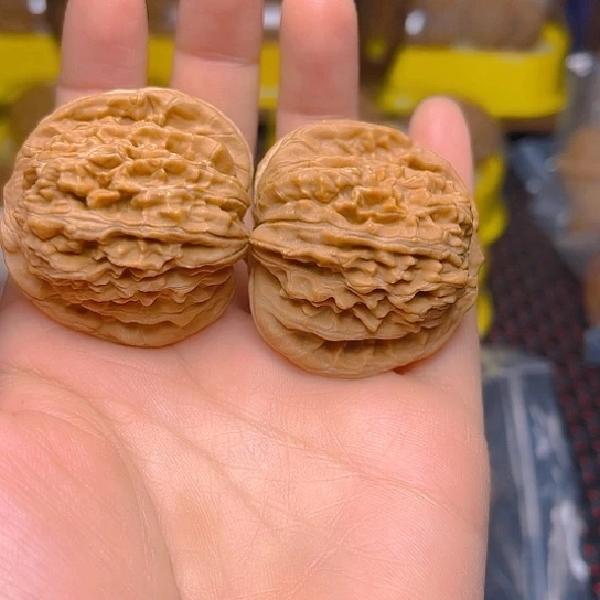 文玩核桃吊坠四座楼