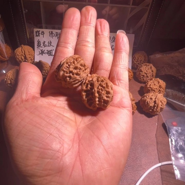 文玩核桃把件小苹果