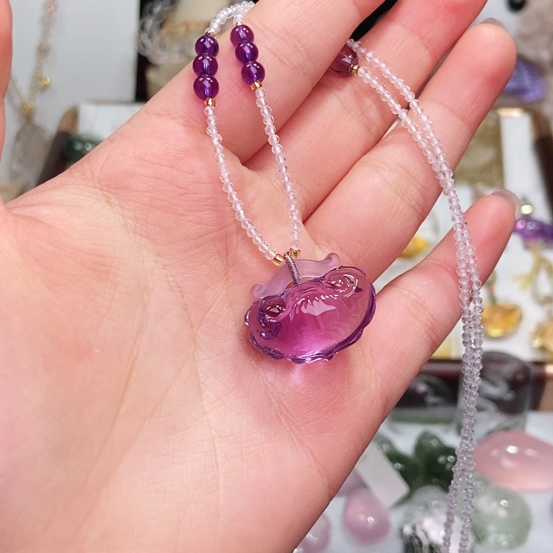 吊坠(赠链)未镶嵌水晶