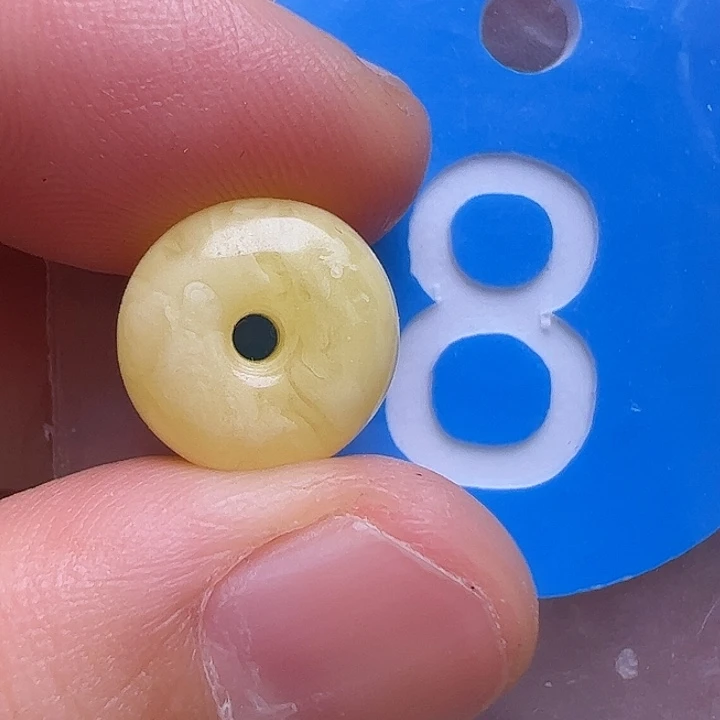 未镶嵌蜜蜡裸石11.3m m