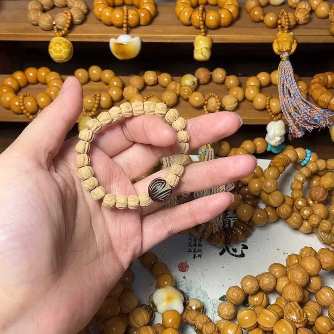 小****木质非金属天然百香籽