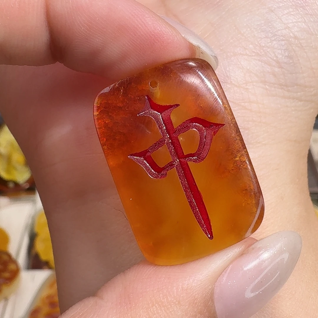 悟***空琥珀未镶嵌裸石我