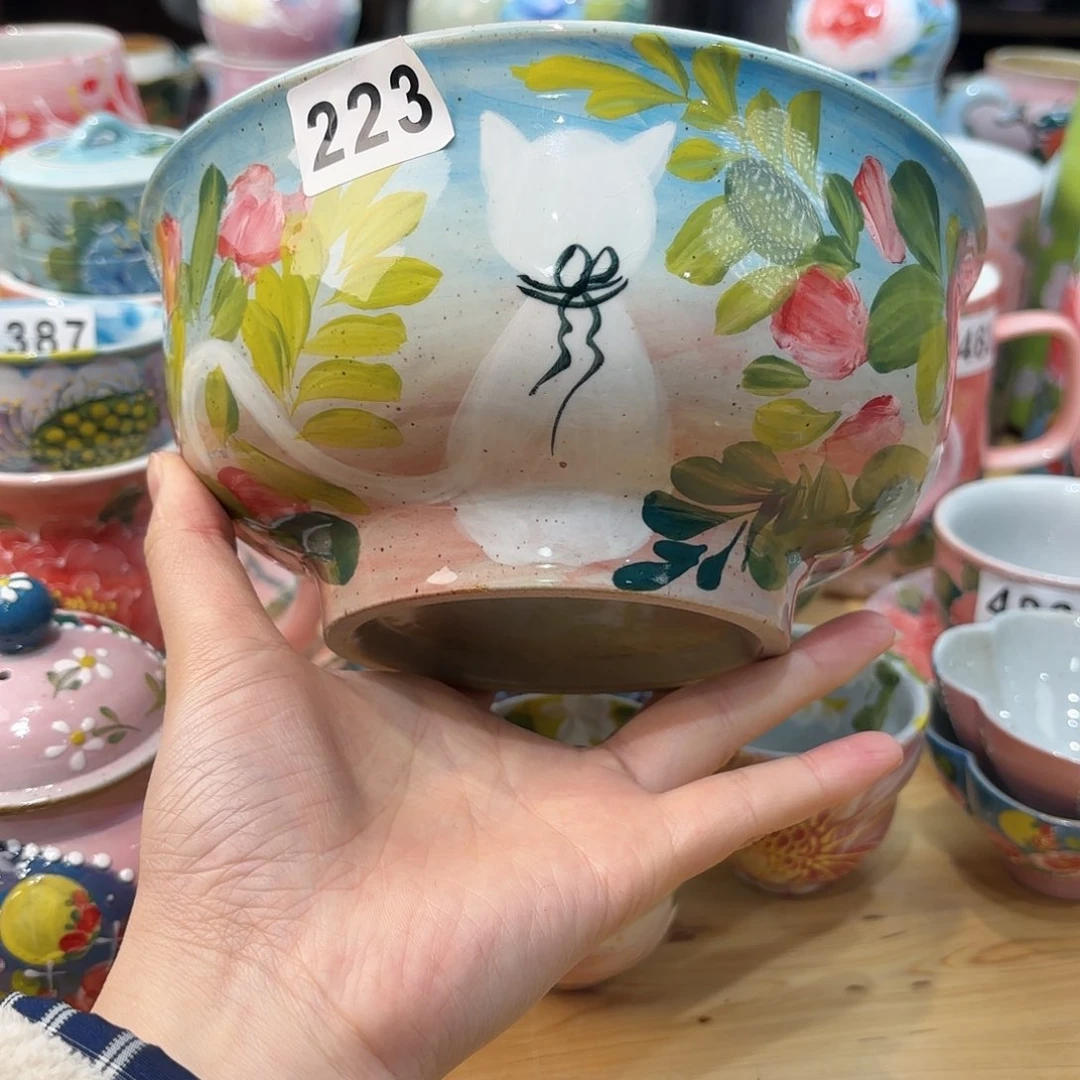 瓷片兔兔盖茨。兔兔