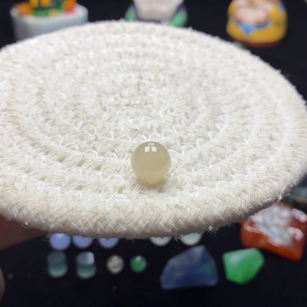 翡翠未镶嵌手链9.8满色圆珠