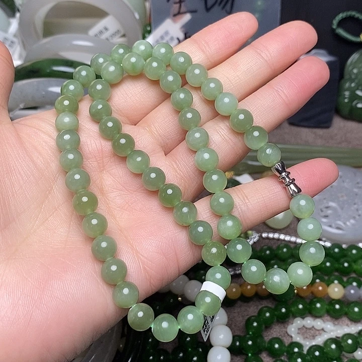 和田玉未镶嵌手链