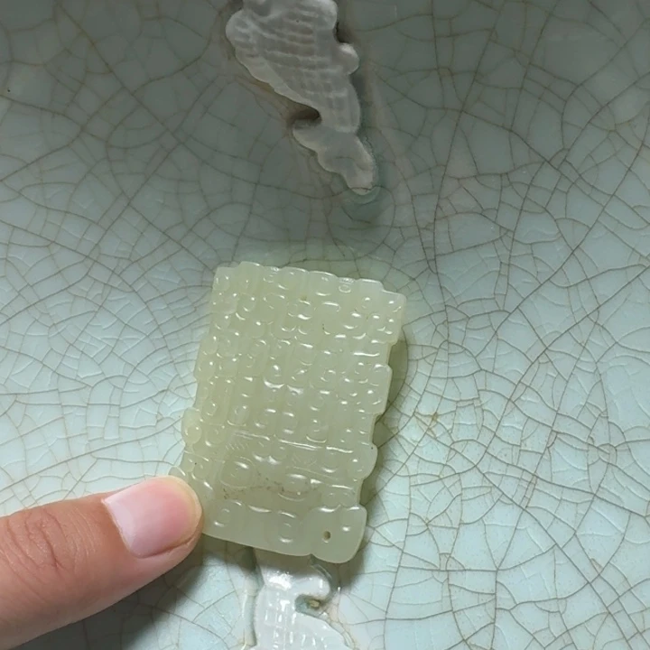 竹****瓷片双鱼青瓷开片大碗